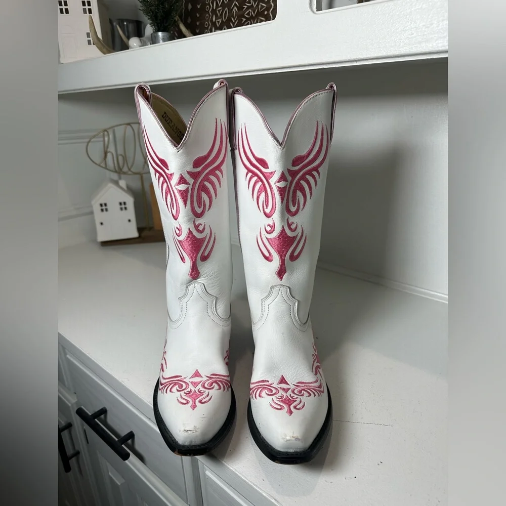 Durango Women’s Cowboy Boots Size 9.5 White Pink Western Boots Embroidered - Picture 2 of 7
